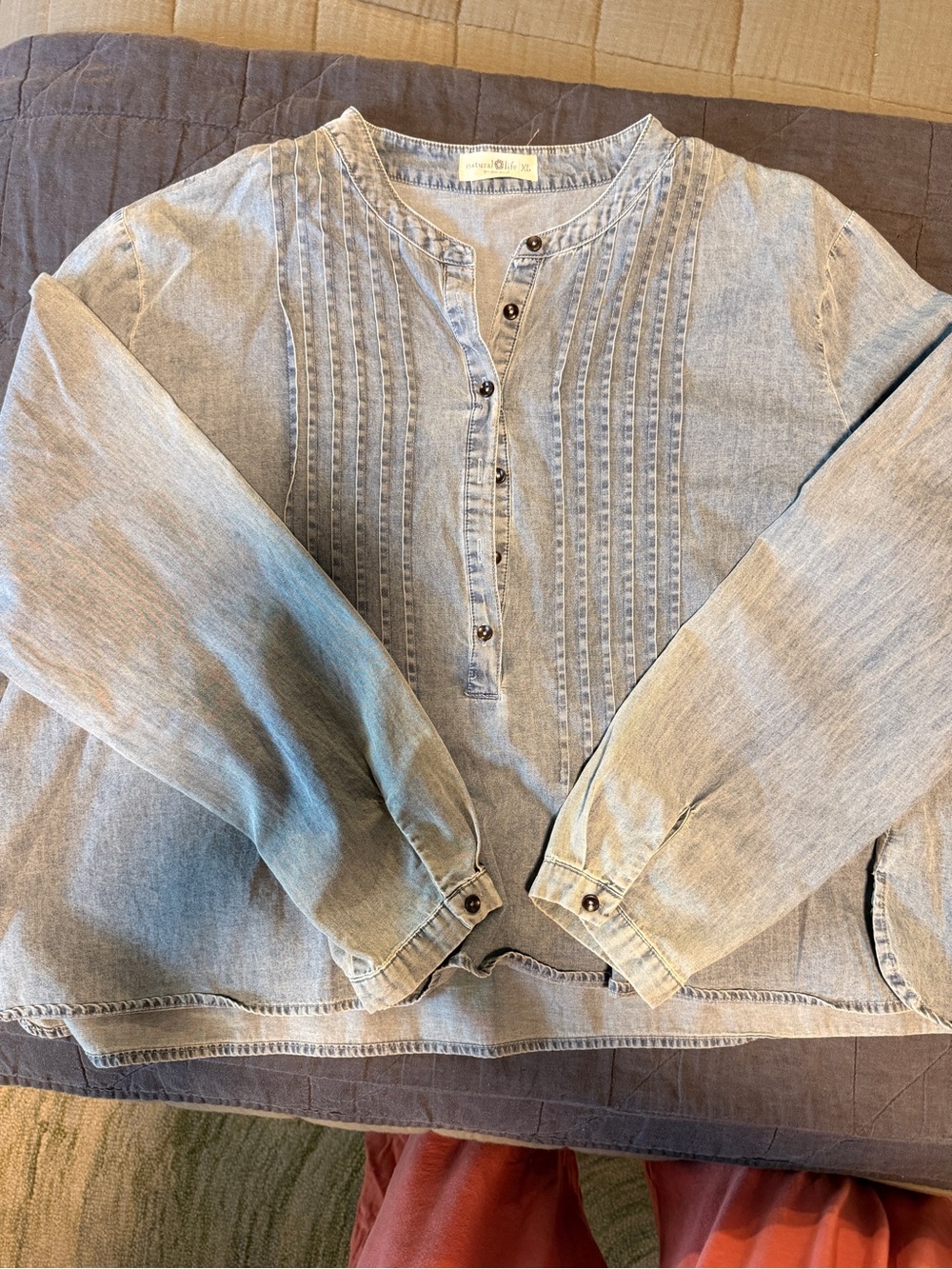 Natural Life Long-Sleeve Pintuck Top chambray